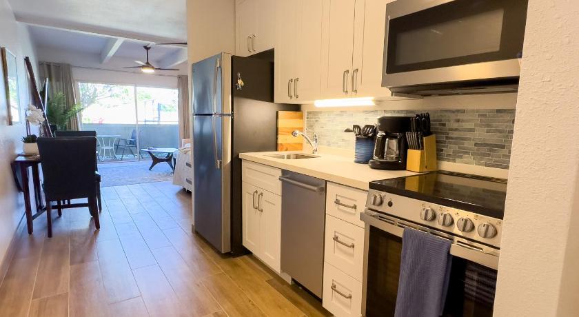 Kihei Bay Surf 130- Garden View Studio, FREE PARKING