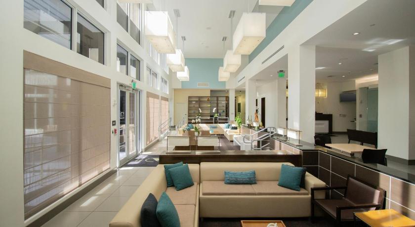Element Miami Doral