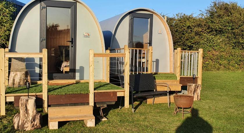 "PONY POD" at Nelson Park Riding Centre Ltd - GLAMPING POD also available the fox pod and Trailor Es
