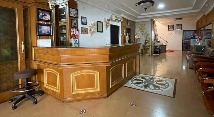 Hotel O Homestay Pakmuklis Syariah 2 Near Taman Mini Lhokseumawe