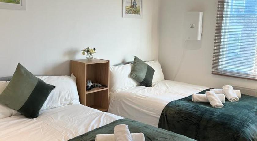 Cosy Private Rooms near Euston Station, Central London