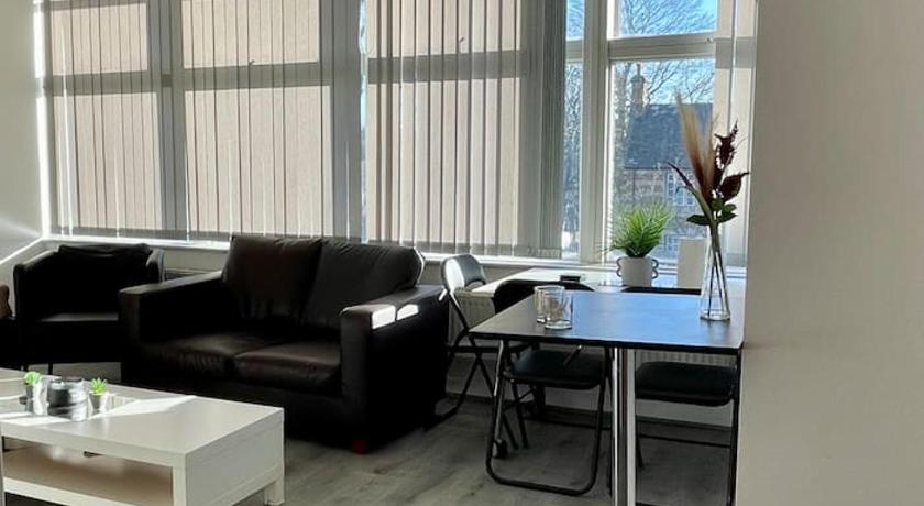 2 Bedroom Flat in Town Center Wellingborough