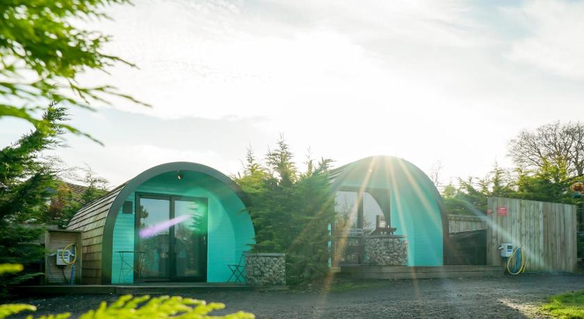 Original Glamping Pod with Hot Tub
