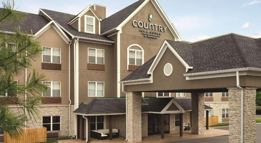 Country Inn & Suites by Radisson, Nashville Airport East, TN