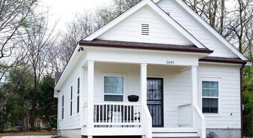 Clean & Serene House Studio - Easy Onoff I-40