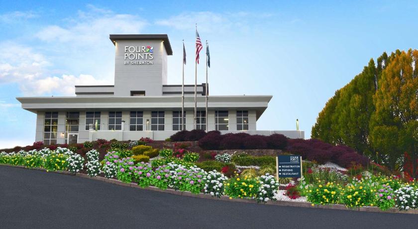 Four Points by Sheraton York