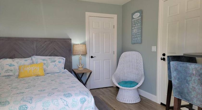 Sea Urchin - Amazing Private Suite Large Bath 3.3mi 2 Beach