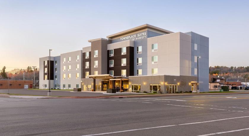 TownePlace Suites Iron Mountain