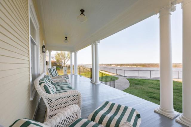 Clifton House - King Suite in Historic Home, Mississippi River Views