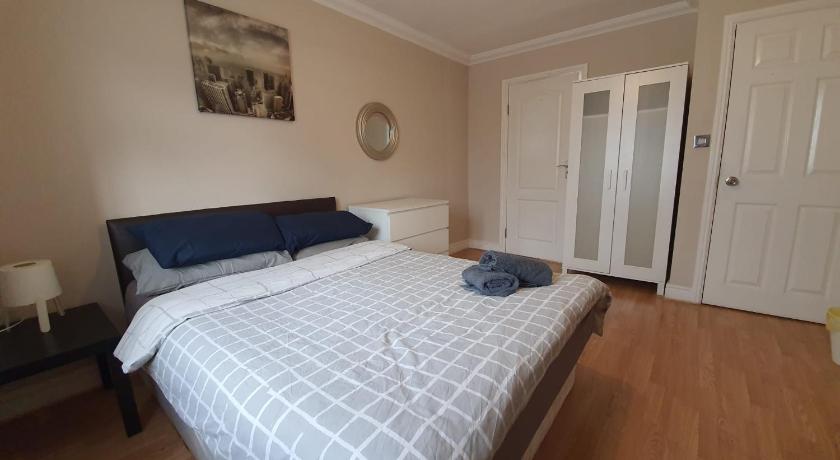 London Ilford Rooms