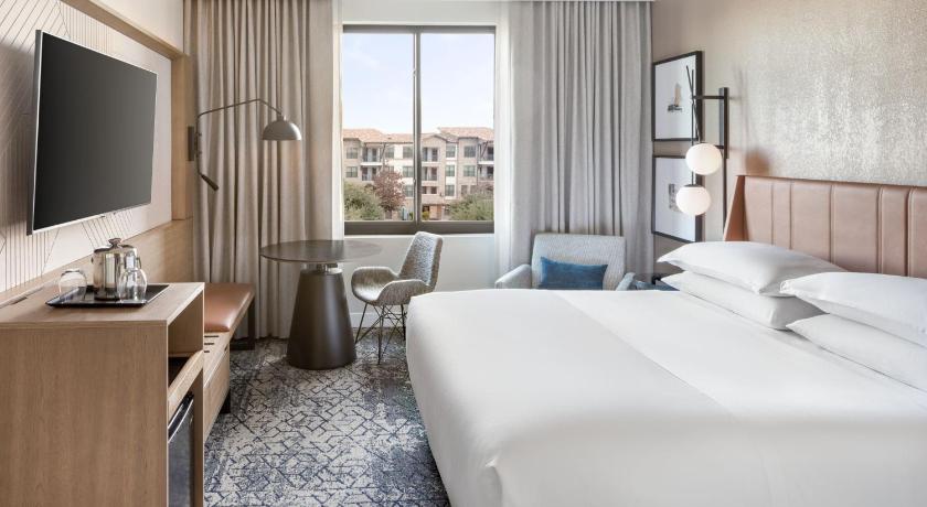 Sheraton Stonebriar Hotel