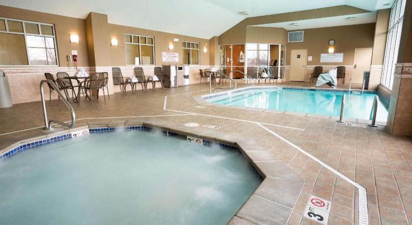 Drury Inn & Suites Columbus Grove City
