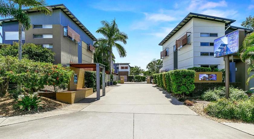 Quarterdecks Retreat