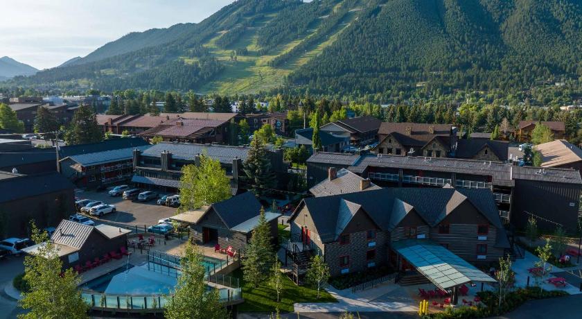 Mountain Modern Motel