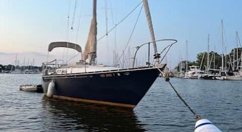 Sailboat Experience in Annapolis