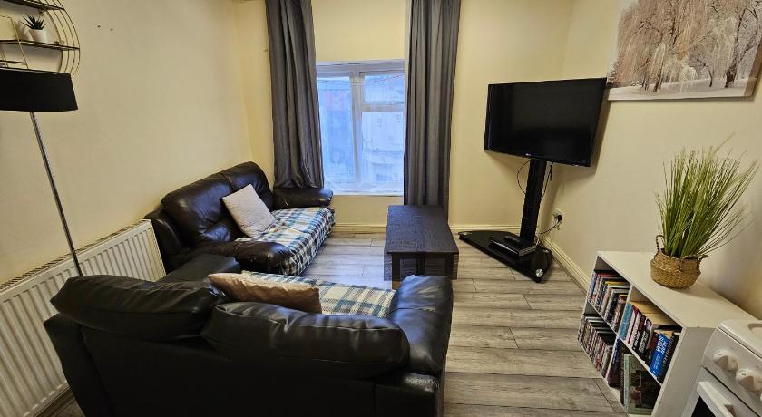 2 bedroom apartment in Greater Manchester