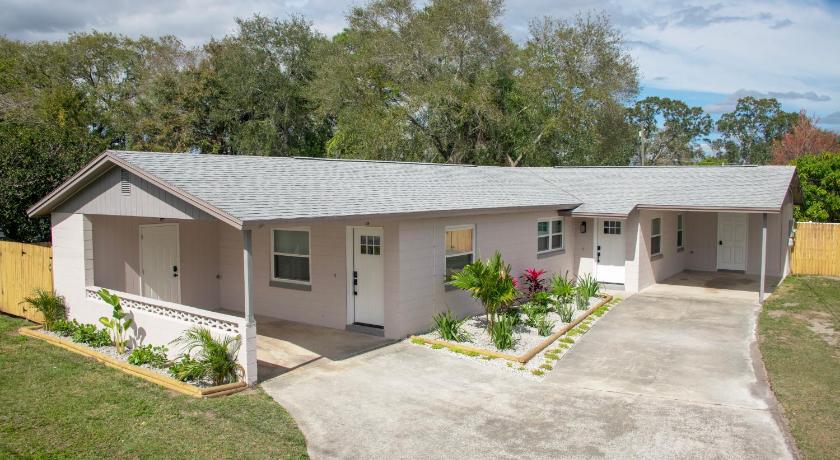 Buchanon Bungalows