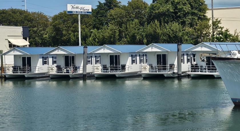 Yacht Haven