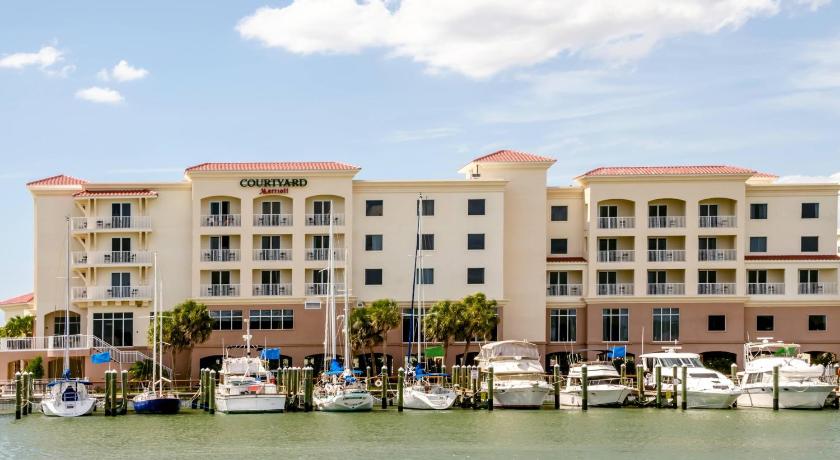 Courtyard St. Petersburg Clearwater/Madeira Beach