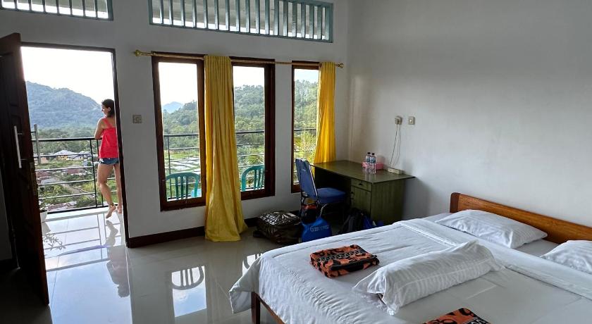 FARILA LODGE