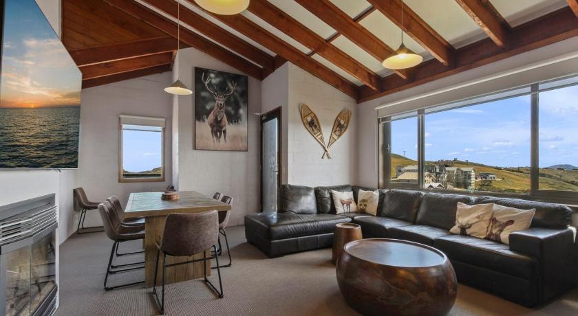 1750 Hotham 12