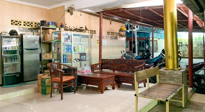 Penginapan Losmen Ayu Pamanukan RedPartner