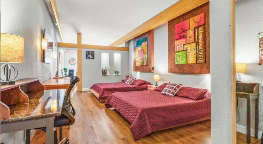 Charming Condo - European Vibe