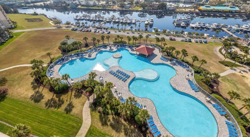 Harbor Pointe Coastal Getaway