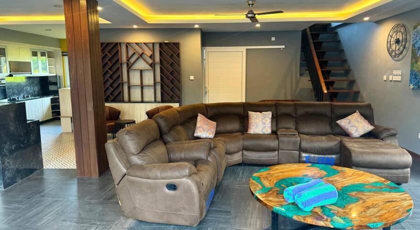 Secluded 2 Bedroom Villa