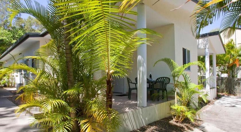 Breakaway - Bright and Breezy Studio with Communal Pool, Near Agnes Water Main Beach