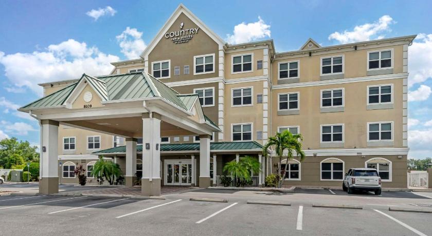 Country Inn & Suites by Radisson, Tampa Airport North, FL