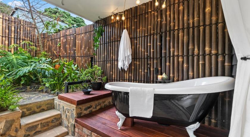 Mrs Percivals heritage luxury and romance with outdoor deep soak tub