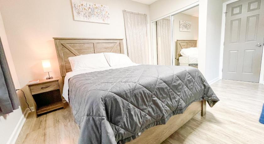 Beautiful room in prime location