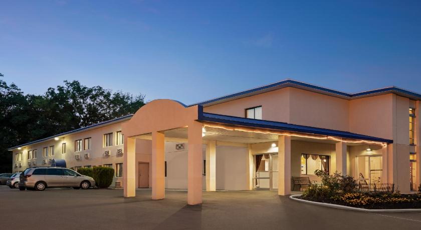 The Cayuga Inn at the Finger Lakes