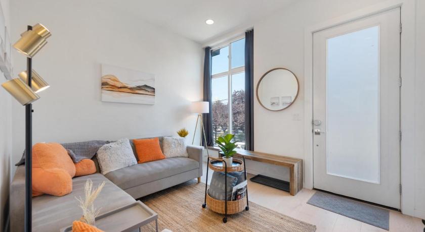 Perch - Urban Humble Abode