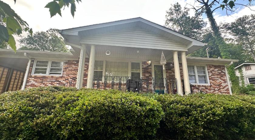 Duplex style home-quiet area