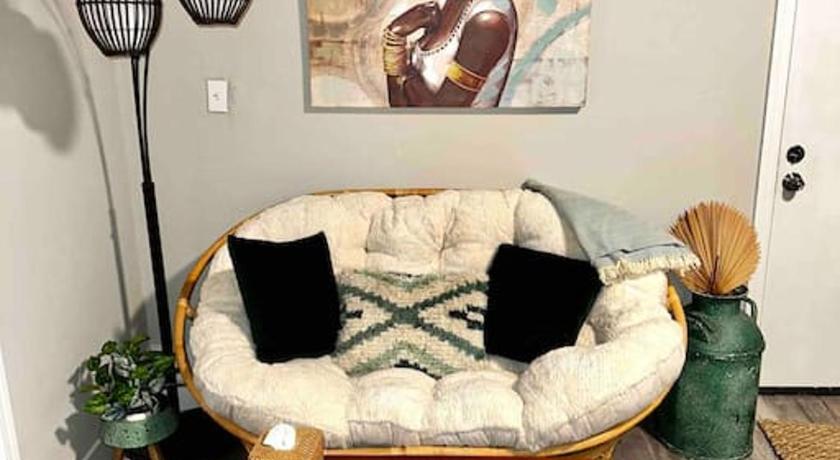 Boho Bungalow near TU/DT/Cherry St/Expo Center