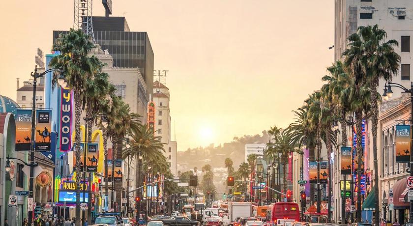 SoCal Lux on Bixel