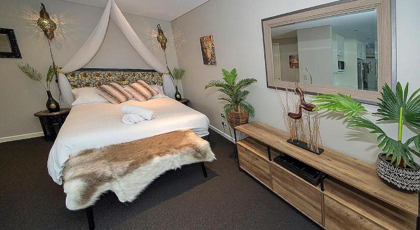 Brighton Shores 1 bedroom apartment