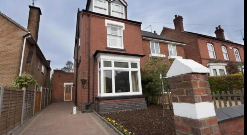 Anita's Home in Kidderminster