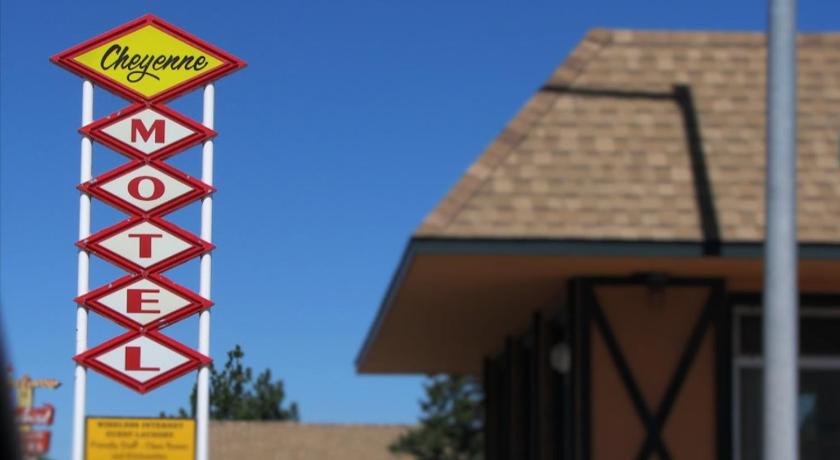 Cheyenne Motel
