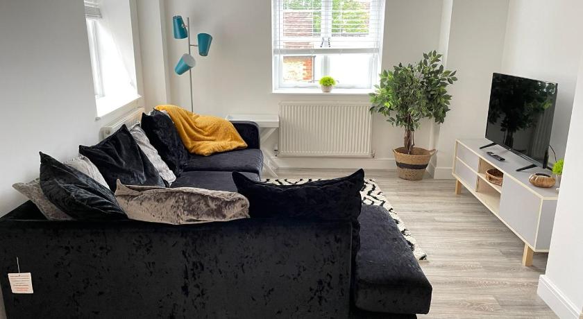 Exclusive 1 and 2 Bedroom Flats only 0,5 miles away from Bicester Village