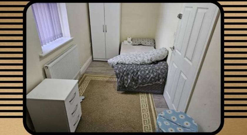 Available rooms at Buckingham road
