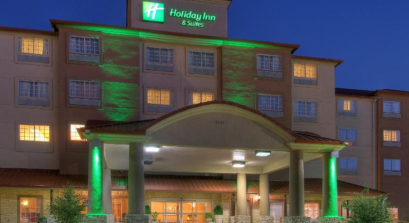 Holiday Inn & Suites Albuquerque Airport By IHG