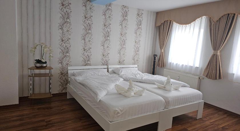 Käthe-Kollwitz - Straße 54, F3