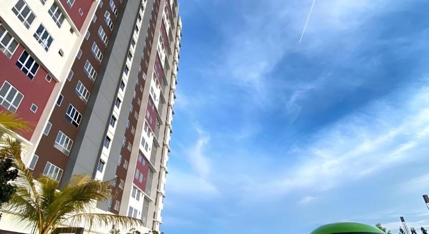 CupidWood Residensi Ostia Bangi with Pool free NEFLIX, Wifi, Parking