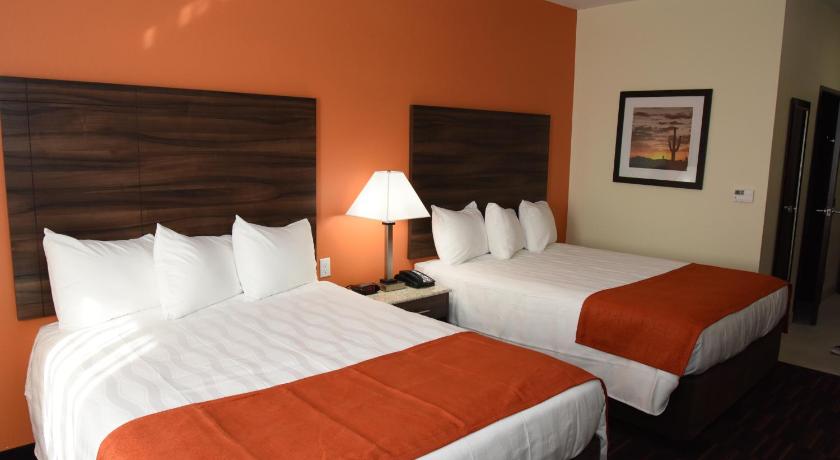 Home Away Kitchen Suites Enid