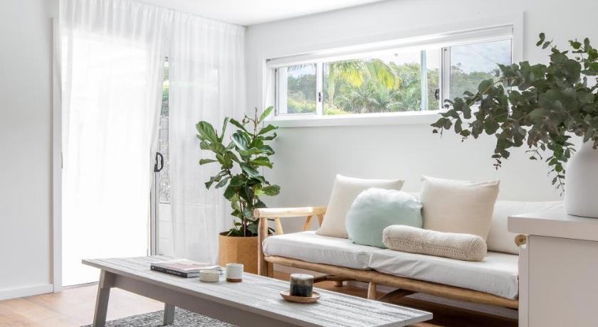 The Local Studio - Byron Bay