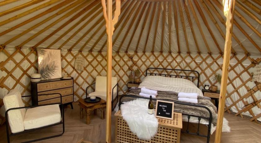 The Isla Yurt
