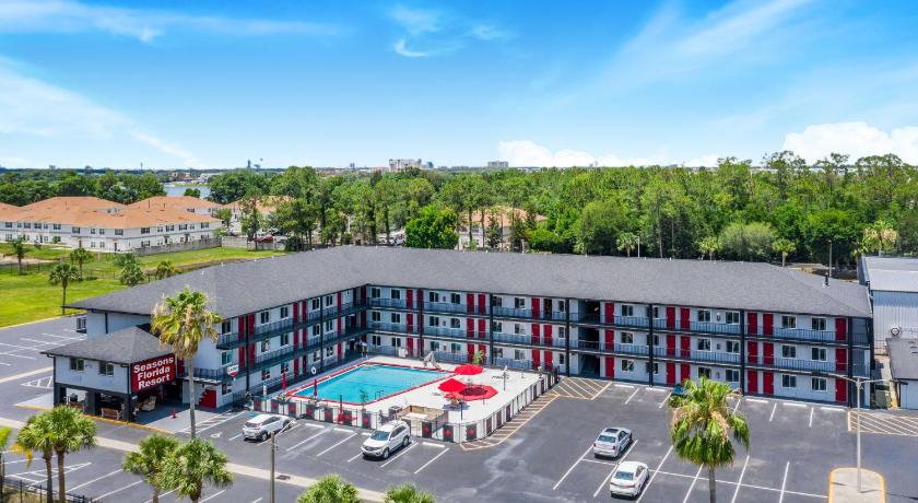 Seasons Florida Resort
